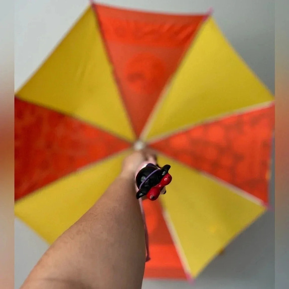 Vintage Minnie Mouse Umbrella - Picture 5 of 9